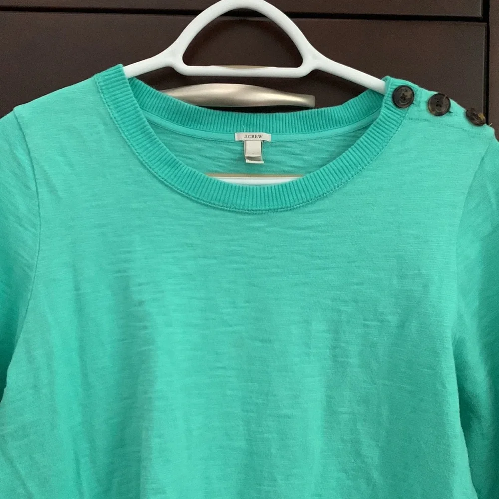 J.Crew tortoise shell button shoulder top - Picture 3 of 9